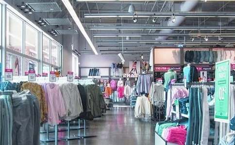 大學生創業服裝店計劃書